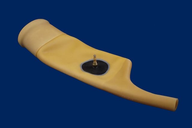 A/V Missouri Latex Liner